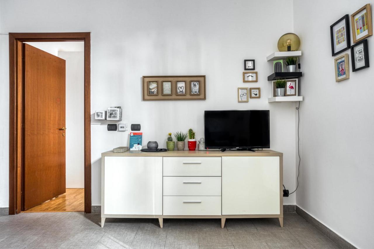 Tiburtina Apartment Rome Bagian luar foto