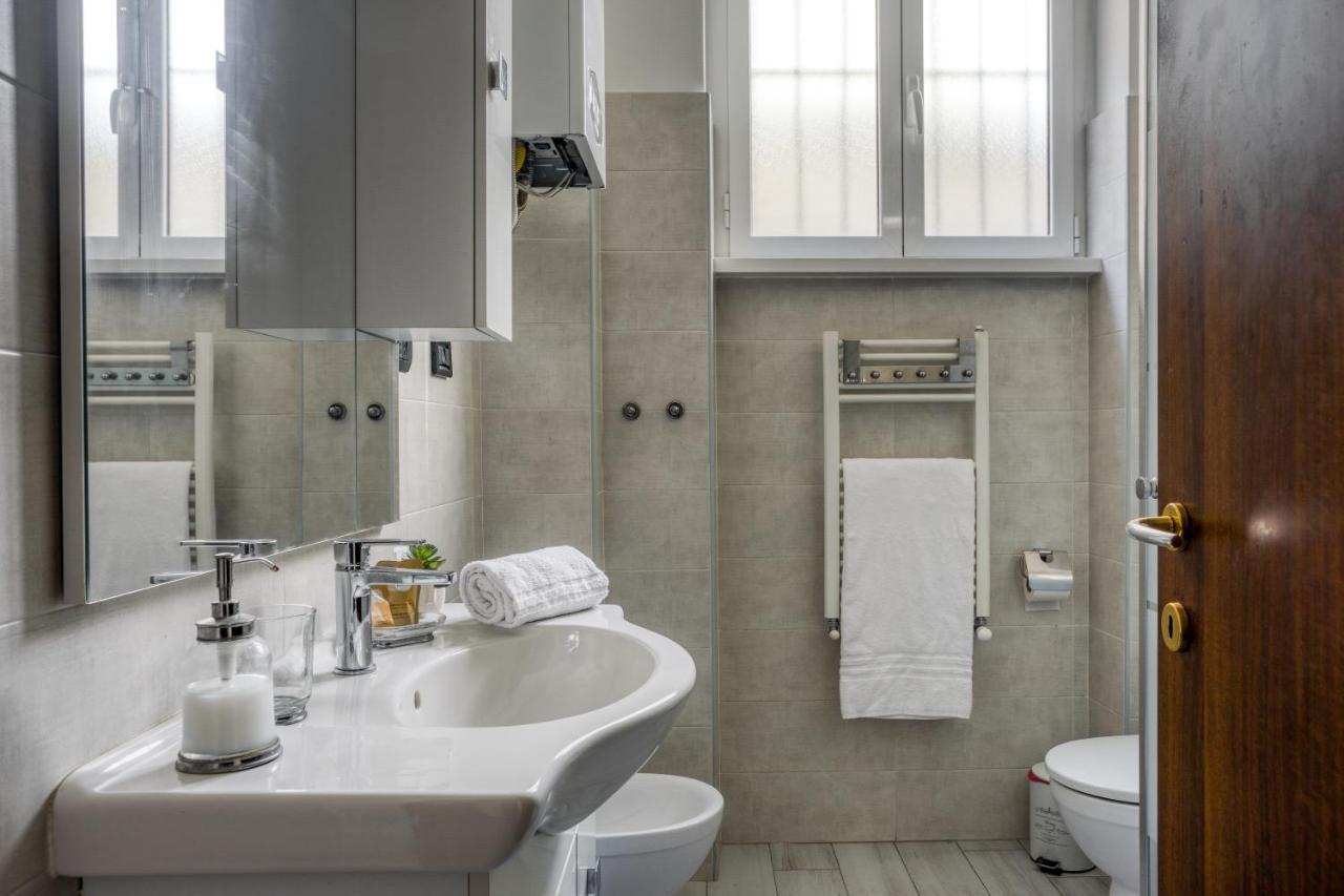 Tiburtina Apartment Rome Bagian luar foto