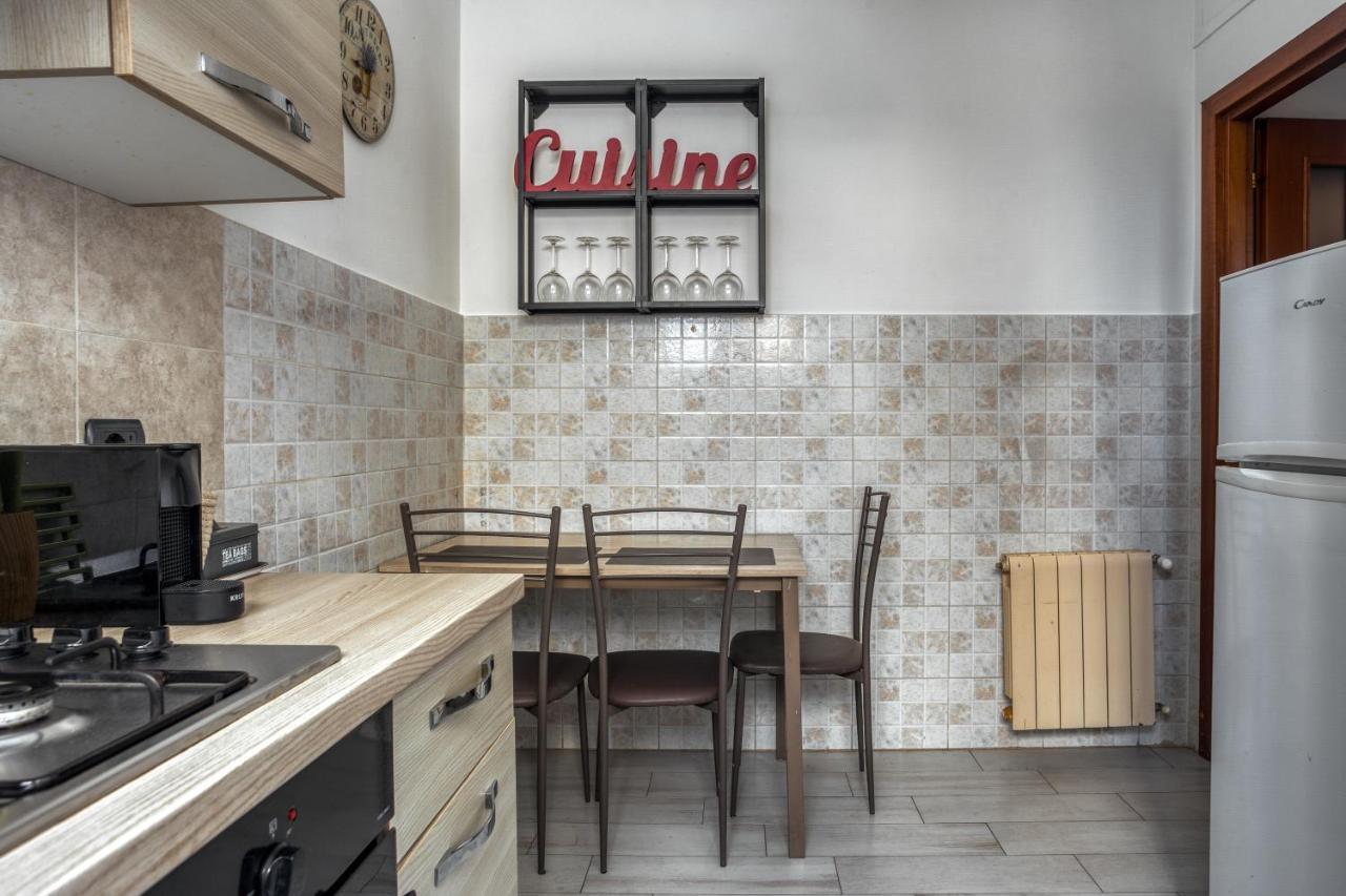 Tiburtina Apartment Rome Bagian luar foto